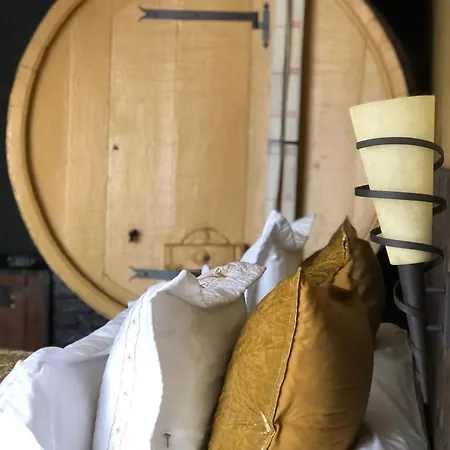 La Des Chapitres En Champagne דירה